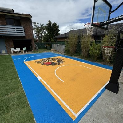 Verknüpfte Pp Volleyball Pickleball Sportplatz Bodenfliesen Basketballplatz Fliesen im Freien